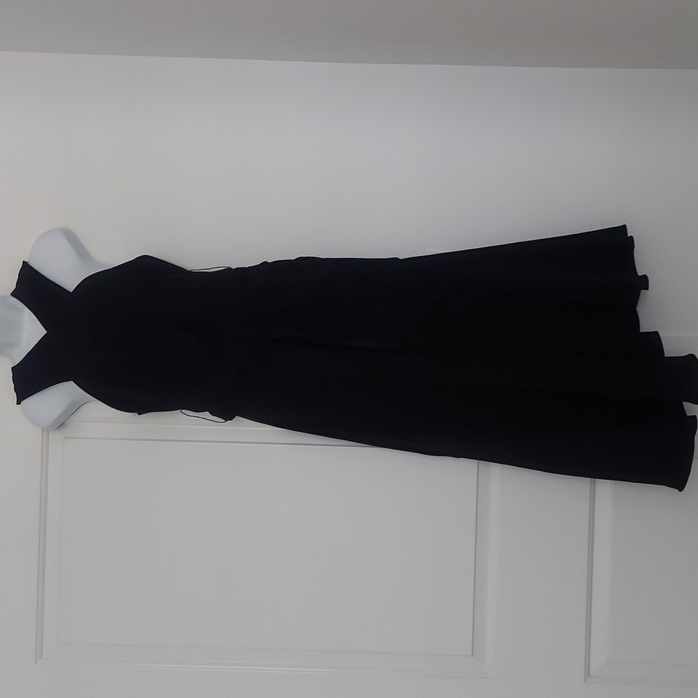 SACHIN & BABI Naomi Halter Crepe Belted Black Dress Size 10